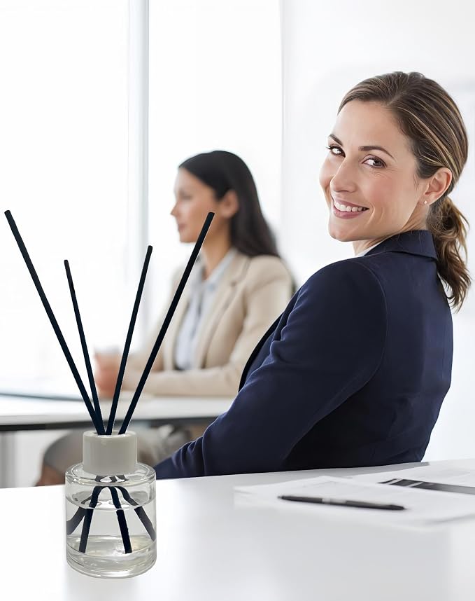 2 PCS Reed Diffuser Bottles Empty, 10Pcs Reed Diffuser Stick, Diffuser Bottle Capacity 50ml (1.7oz) Diffuser Stick