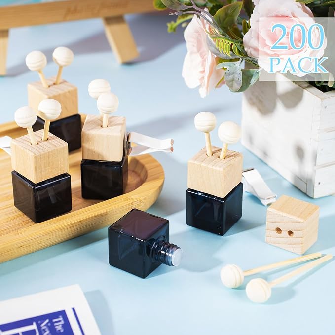 50 Pcs Car Diffuser Bottles Empty Bulk Vent Clip Car Air Freshener Diffuser for Essential Oil Perfume Glass Bottle with