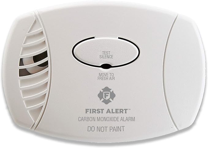 Carbon Monoxide Detector, Plug-In Alarm with Test & Silence Button, CO600, White, 1-Pack in White.