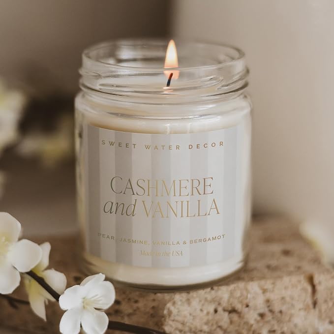 Cashmere and Vanilla Patterned Candle – Soy Candles with Coconut, Bourbon Vanilla, Cashmere, alternate product view 4
