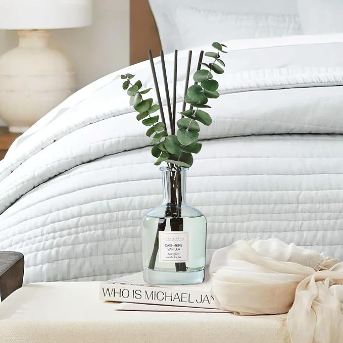 Cashmere Vanilla Reed Diffuser – 6.76 oz Essential Oil with 8 Reeds & Real Eucalyptus Sticks, alternate product view 5