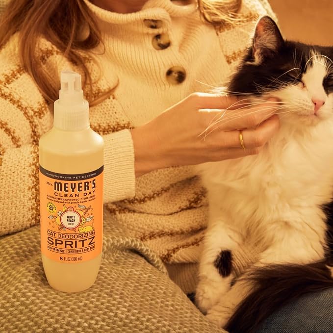Clean Day Cat comfort Kit, includes Cat Deodorizing Spritz - White Peach and Pet Stain & Odor Fighter, alternate product view