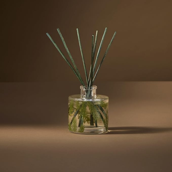 Frasier Fir Reed Diffuser Set – Includes Reeds, Fragrance Oil, and Frosted Glass Bottle – Fragrance Oil Diffuser – Room