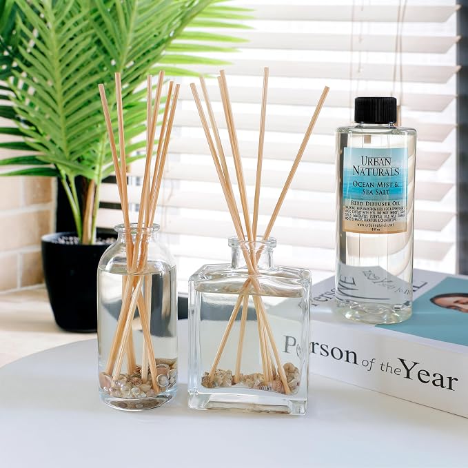 Gardenia Blossoms Reed Diffuser Set with Jasmine, Gardenia, Ylang Ylang Scent Notes for a Continuous Air Freshener Scent