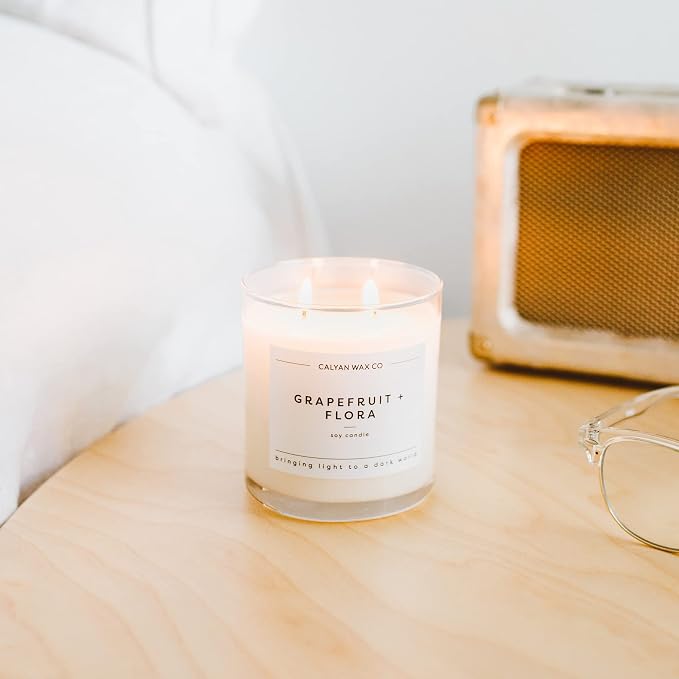 . Grapefruit & Flora 2 Wick Scented Candle - 37 Hour Burn - Luxury made from natural materials Soy Wax Candles, alternate