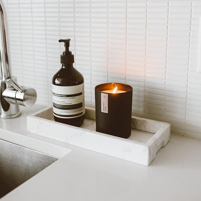 . Grapefruit & Flora Scented Candle - 75 Hour Burn - Luxury made from natural materials Soy Wax Candles, alternate product