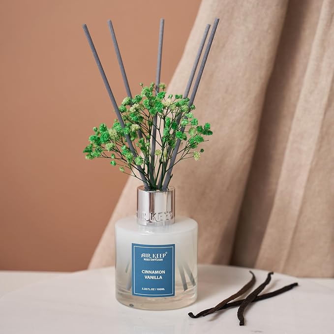 Reed Diffuser Set,3.38 fl oz (100 ml) - Cinnamon Vanilla Oil Diffusers with 8 Reed Sticks, Home Fragrance Reed Diffuser for