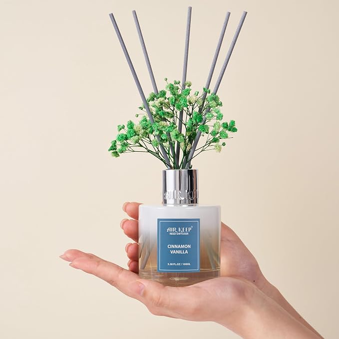 Reed Diffuser Set,3.38 fl oz (100 ml) - Cinnamon Vanilla Oil Diffusers with 8 Reed Sticks, Home Fragrance Reed Diffuser for