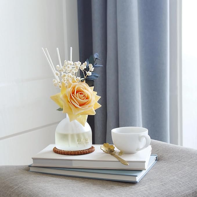 Reed Diffuser Set,4.06 oz Scented Diffuser with 6 Sticks,Home Fragrance,Reed Diffuser for Bathroom Shelf Decor (Gardenia