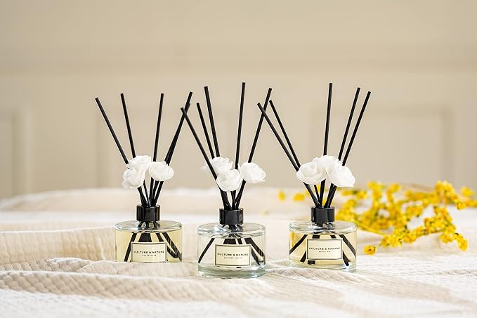 Reed Diffuser Set 6.7oz (200ml) Vanilla Scented Diffuser with Sticks Home Fragrance Reed Diffuser for Bathroom Shelf Decor