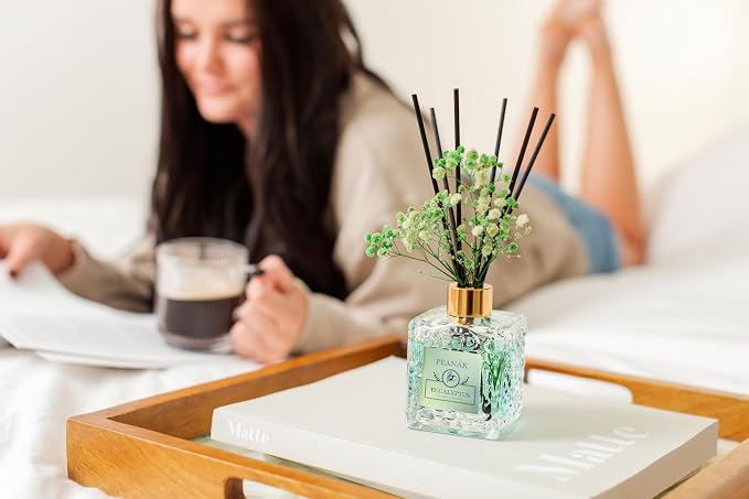 Reed Diffuser Set - Eucalyptus Mint Oil, Oil Diffuser Sticks, Bathroom Diffuser, Bathroom Decor, 200ml with Preserved Flowers