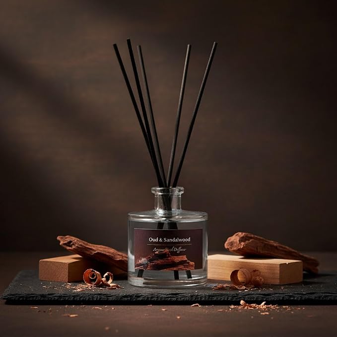 Reed Diffuser Set, Oud & Sandalwood 3.52 oz (100ml) Scented Diffuser with Sticks Home Fragrance Reed Diffuser for Bathroom