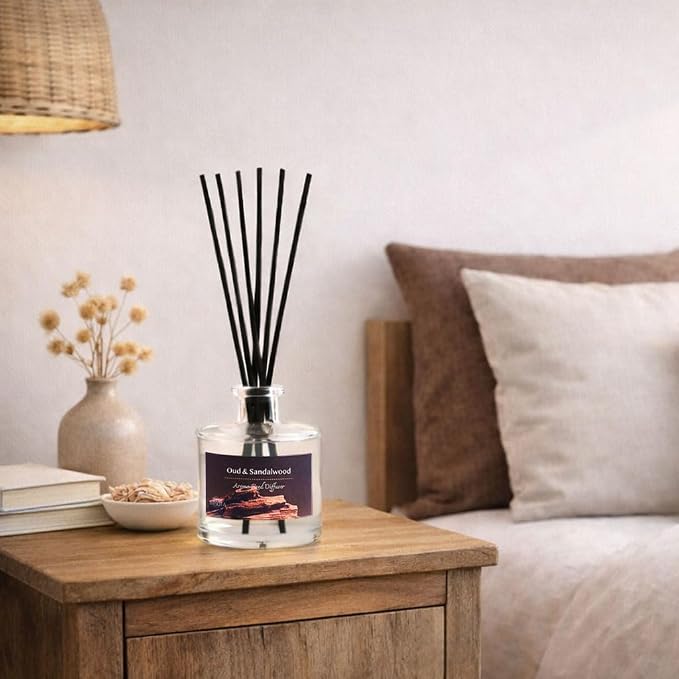 Reed Diffuser Set, Oud & Sandalwood 3.52 oz (100ml) Scented Diffuser with Sticks Home Fragrance Reed Diffuser for Bathroom