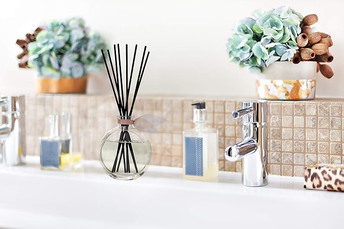 Reed Diffuser Set, Smoked Vanilla Scented Oil Diffuser with Sticks, Home Fragrance Accessories for Bathroom Shelf Decor