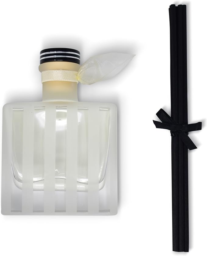 Reed Diffuser Set, Vanilla Antilles Scented Oil Diffuser with Sticks, Home Fragrance Accessories for Bathroom Shelf Decor