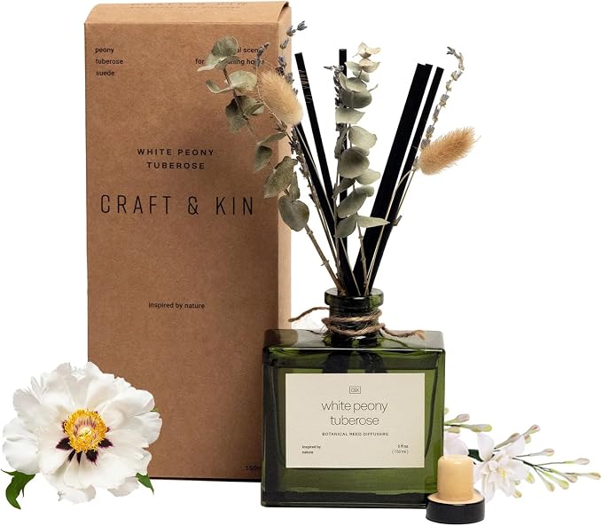 Reed Diffuser with Dried Flowers | 5 oz White Peony & Tuberose Scented Holiday Reed Diffusers for Home, product image