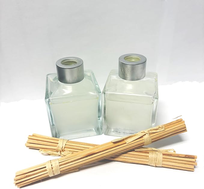 Set of 2 Fragranced Reed Diffuser Oil Set Cranberry Mandarin 2.9oz Each. Ideal Gift for Weddings, Spa, Reiki, Meditation
