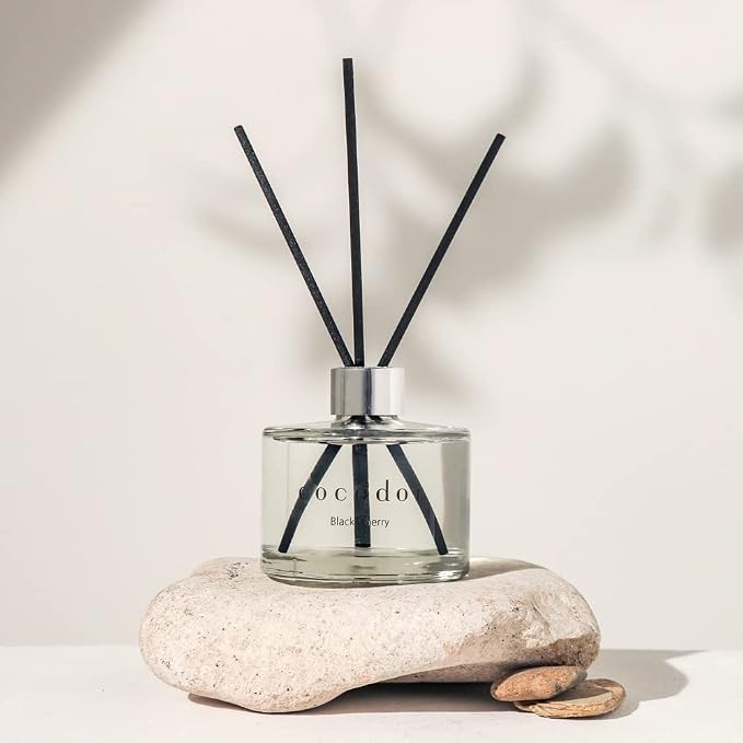 Signature Reed Diffuser Set/Freesia&Pear / 6.7oz /1 Pack/Home Fragrance Diffuser, Oil Scent Diffuser for Bathroom Shelf