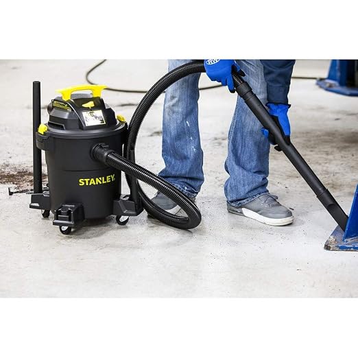 SL18116P Wet/Dry Vacuum, 6 Gallon, 4 Horsepower Black, alternate product view 2