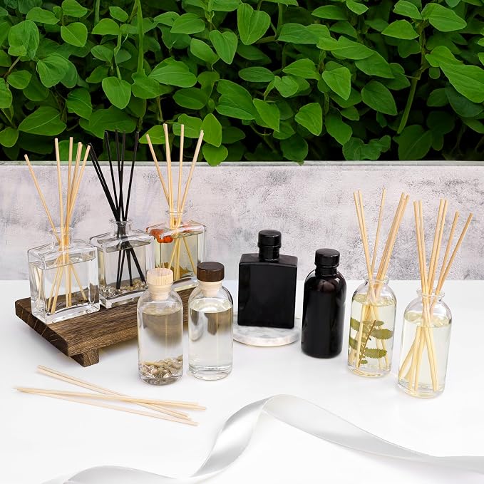 Vanilla Bean Scented Oil Reed Diffuser Gift Set | Vanilla Cream, Amber & Sweet Tonka Bean | Made in The USA, alternate